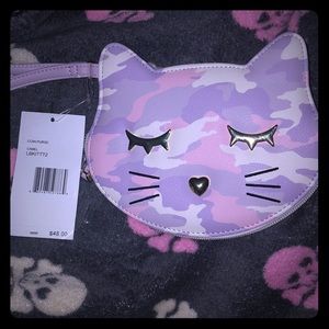 Betsy Johnson camo cat chang purse wristlt